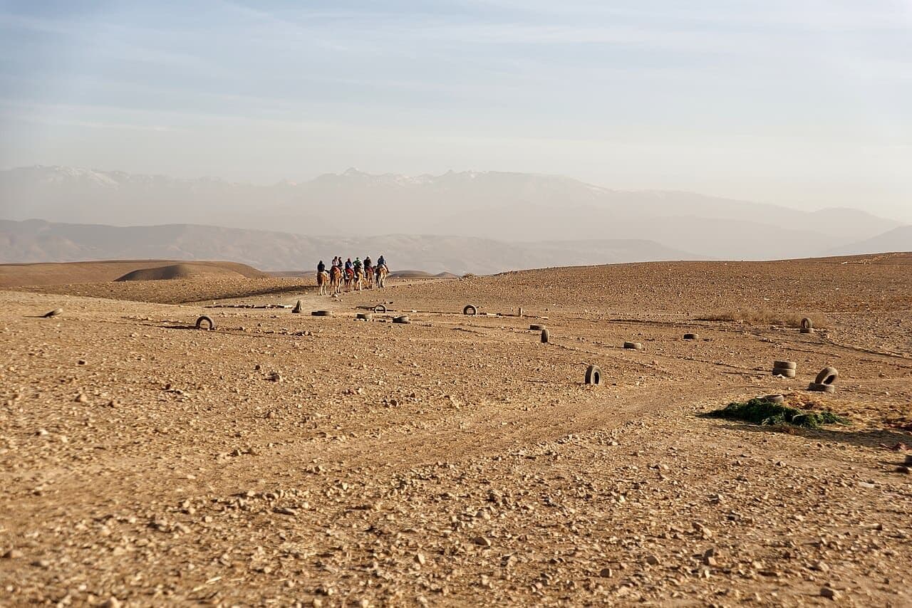 Selman Marrakesh Marrakesh wedding Route d'Amizmiz the stone desert of Agafay, Atlas on the horizon the stone desert of Agafay, Atlas on the horizon — the real setting for Selman Marrakesh wedding venue in Route d'Amizmiz, Marrakesh, 260 seated